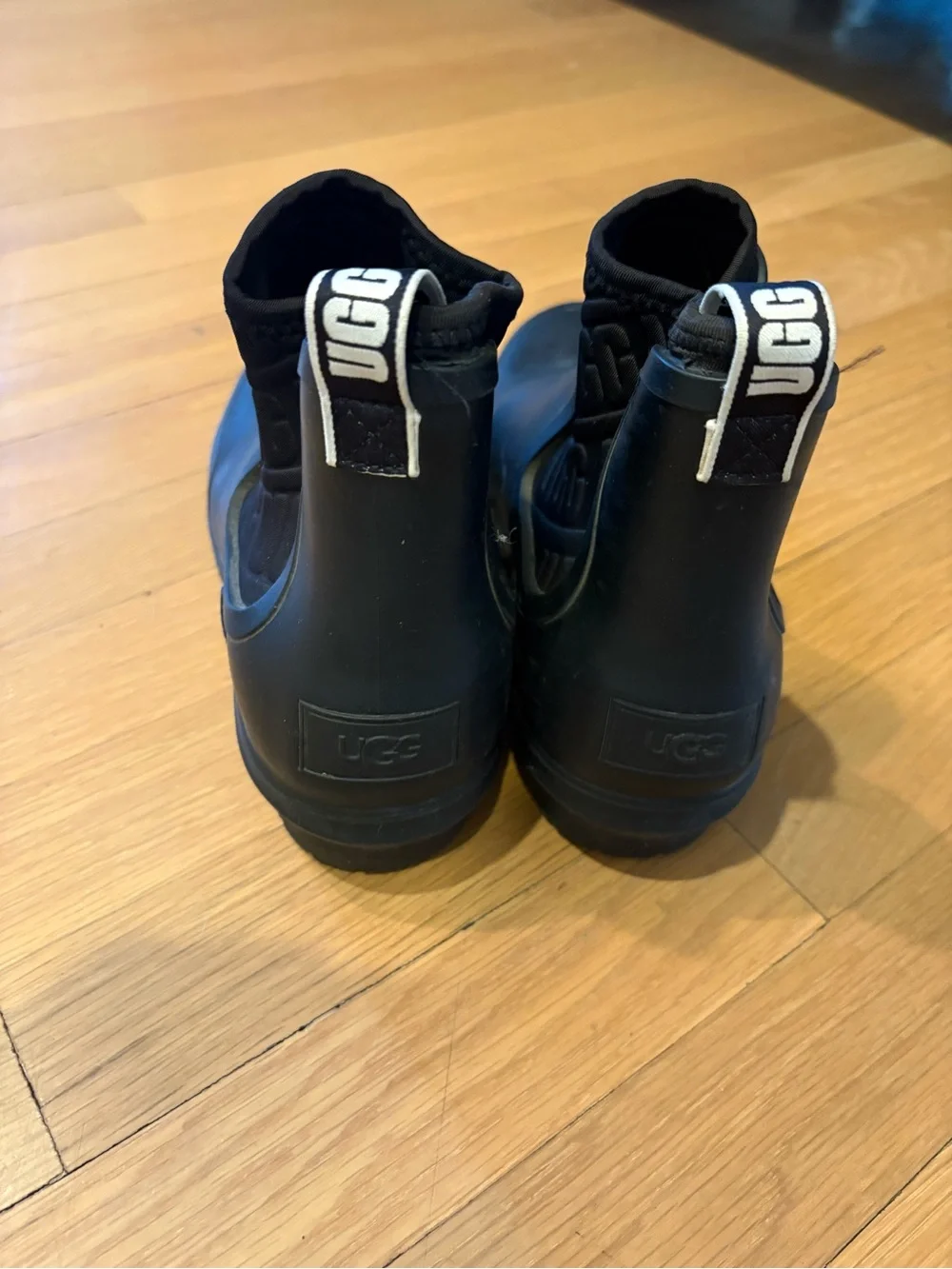 Women’s Ugg Black Slip-On Chelsea Waterproof Rain Booties